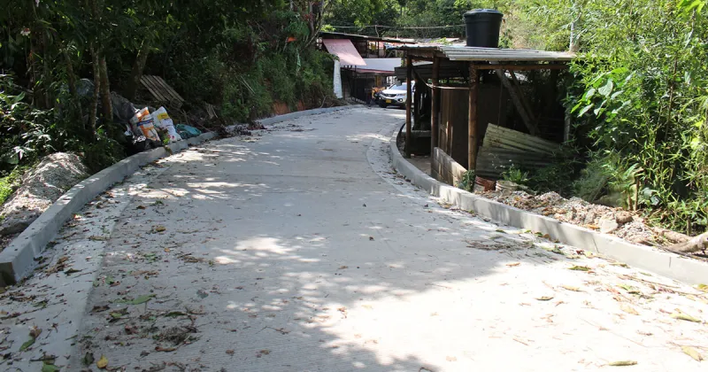 Entrega oficial de las obras realizadas en la vía Autopista-El Prodigio
