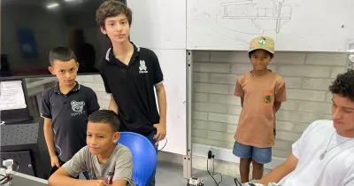 La tecnología en nuestro municipio, es aplicada en taller de robótica en el que participó gran número de aficionados