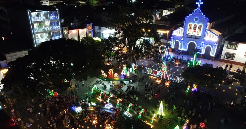 Día de Alumbrados San Luis 2024